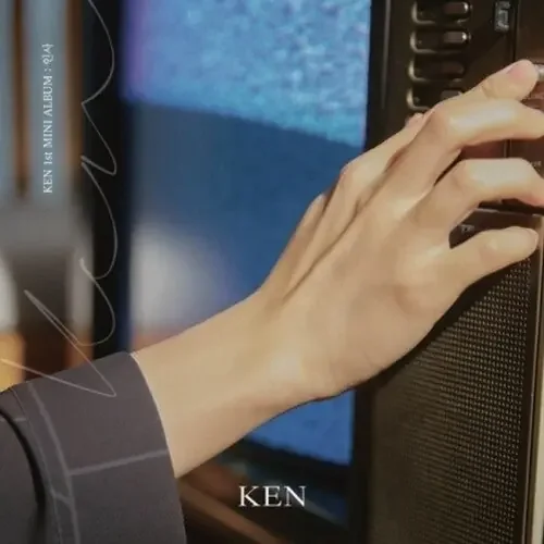 Ken Greeting (incl. 52pg Photobook, Coloring Postcard + Photocard) – COMPACT DISCS