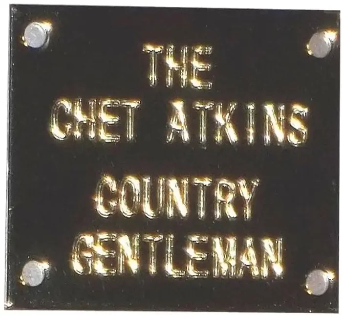 Nameplate – Chet Atkins Country Gentleman